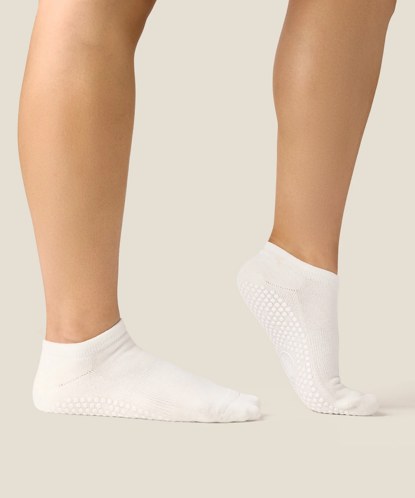Low Rise Grip Socks - Ivory - Image 3